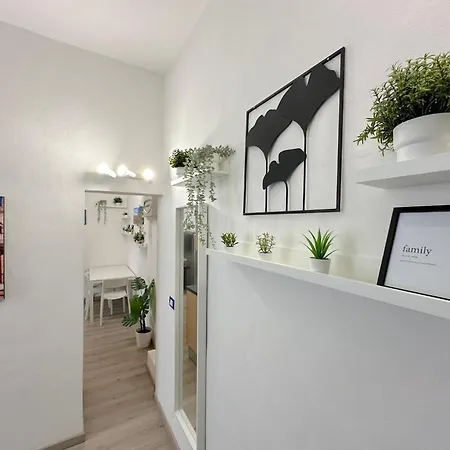 Mondo House *